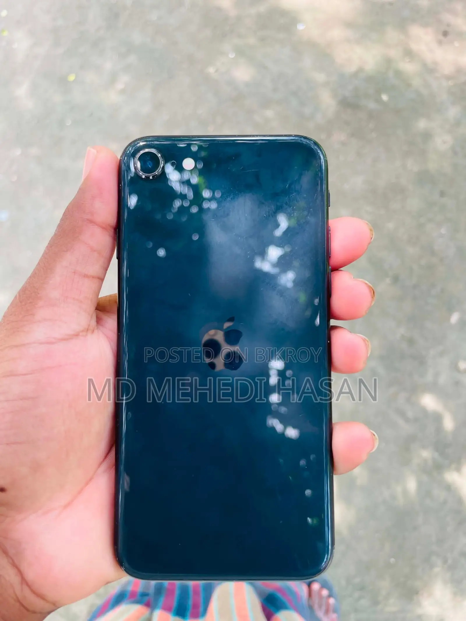 অ্যাপল আইফোন এসই (২০২০) ১২৮ জিবি ব্ল্যাক