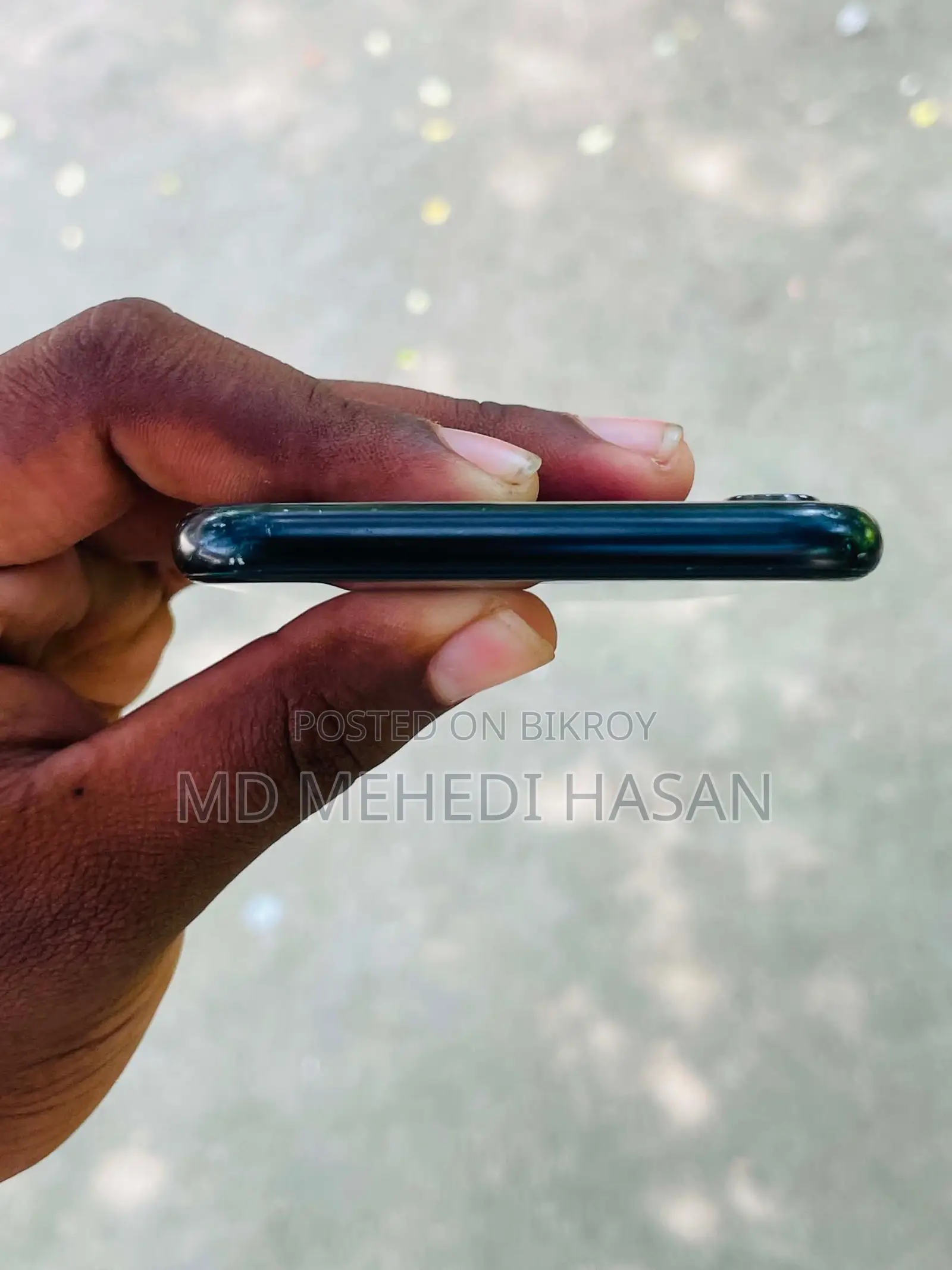 অ্যাপল আইফোন এসই (২০২০) ১২৮ জিবি ব্ল্যাক