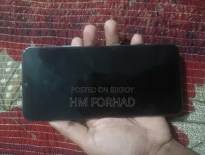 ভিভো ওয়াই৫১এ ১২৮ জিবি