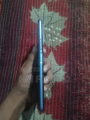ভিভো ওয়াই৫১এ ১২৮ জিবি