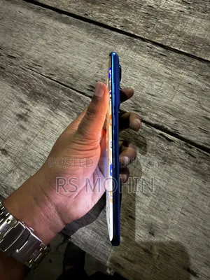 মোটোরোলা এজ ৬০ ফিউশন ১২৮ জিবি নীল