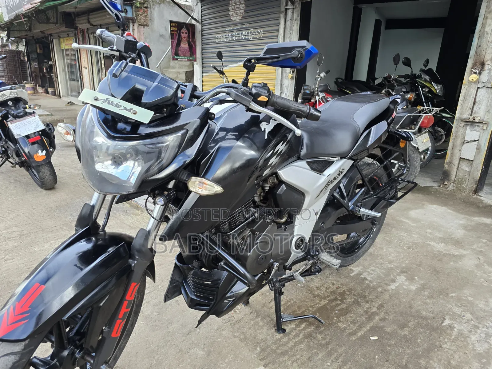 TVS Apache RTR 160 4V 2020 Black