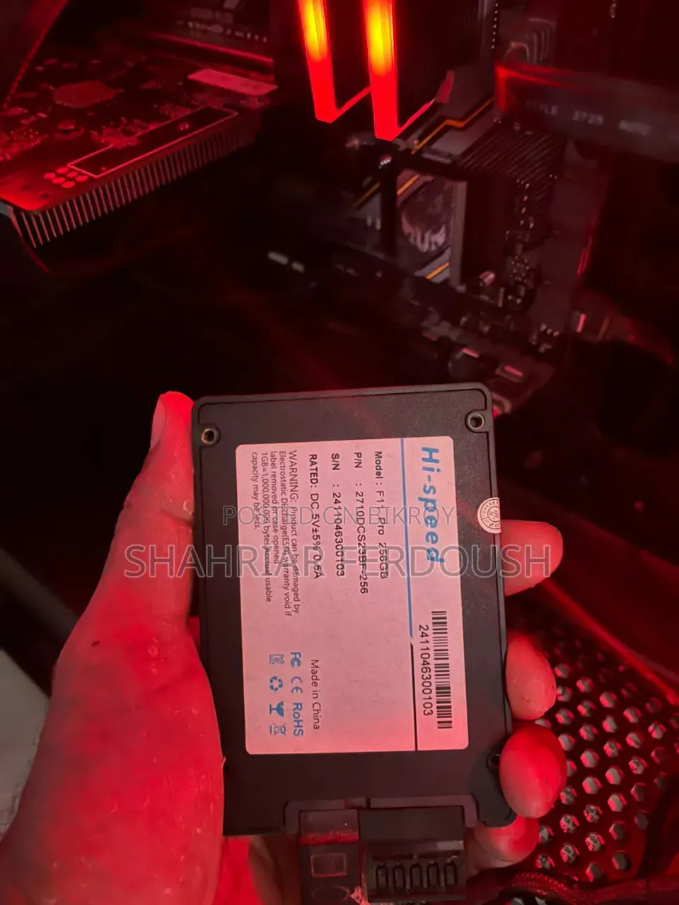 256 GB SATA SSD (100% Health)