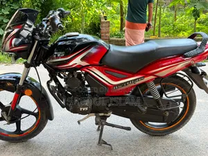 TVS Metro 2021 Red