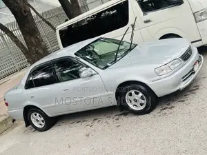 Toyota Corolla Sedan 1997 Silver