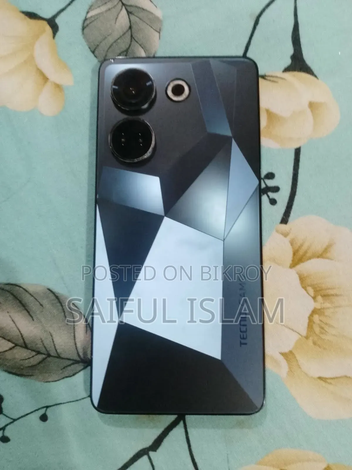 টেকনো ক্যামন ২০ ২৫৬ জিবি কালো