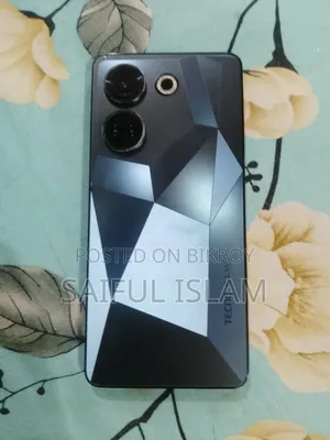 টেকনো ক্যামন ২০ ২৫৬ জিবি কালো