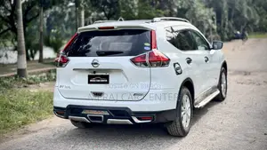 Nissan X-Trail 2.0 Hybrid FWD 2015 White