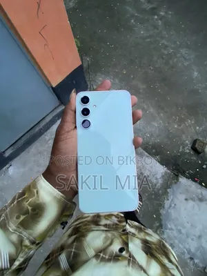 স্যামসাং গ্যালাক্সি এস২৩ এফই ২৫৬ জিবি রূপালী