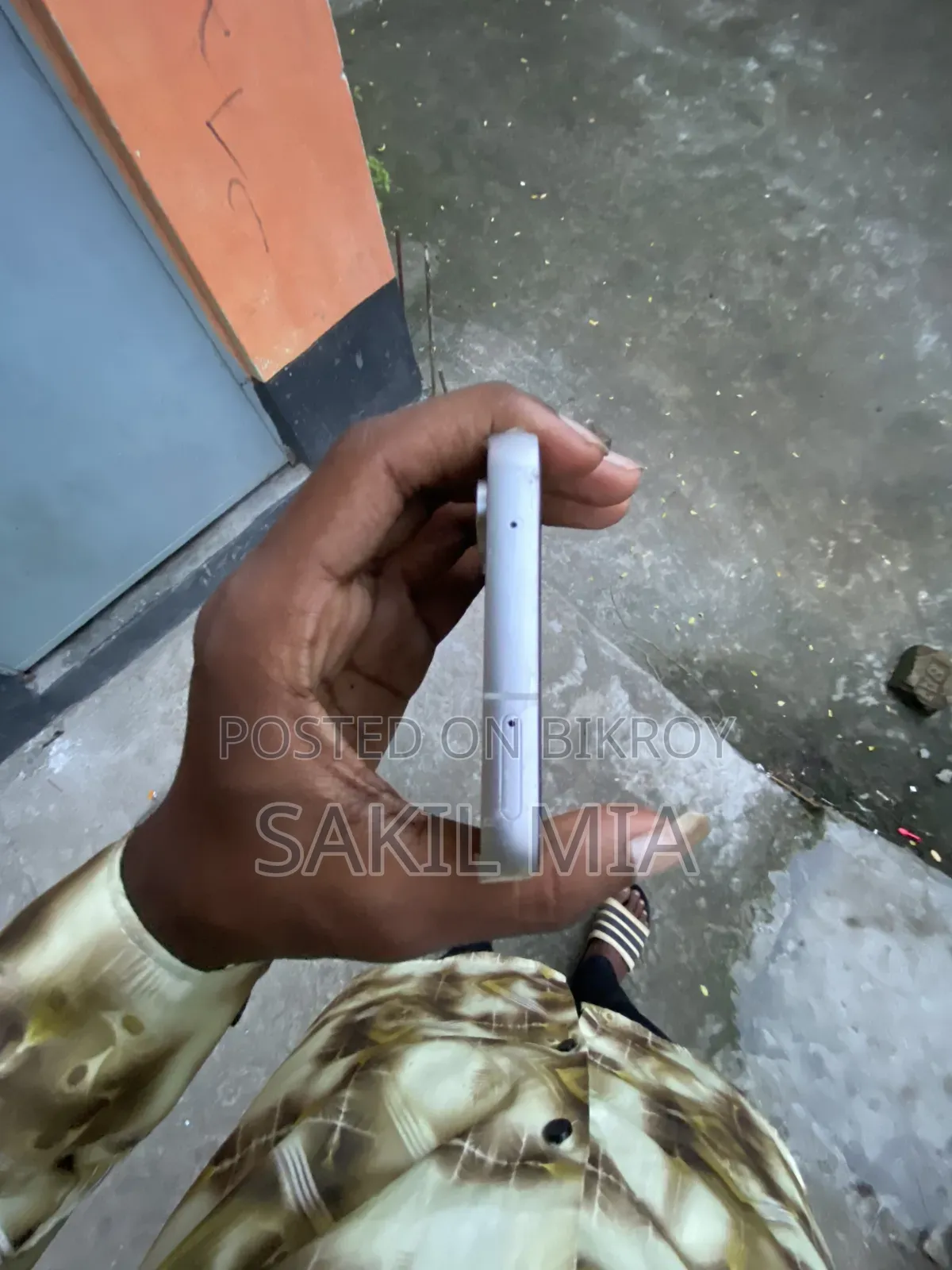স্যামসাং গ্যালাক্সি এস২৩ এফই ২৫৬ জিবি রূপালী