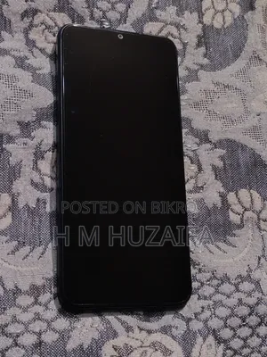 Vivo Y22s 128 GB