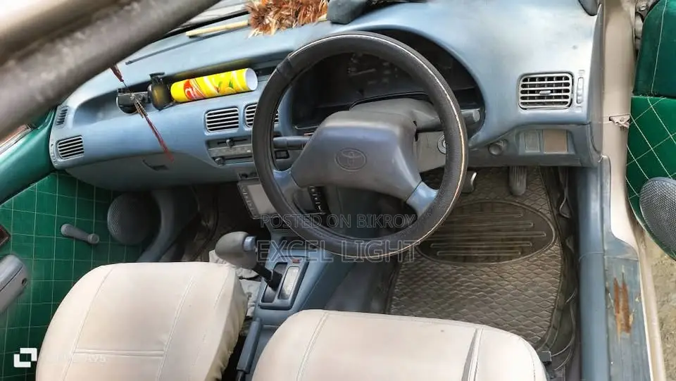 Toyota Corsa 1997 Gold