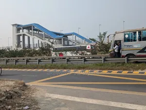 ঢাকা মাওয়া হাইওয়ে সংলগ্ন জমি বিক্রি
