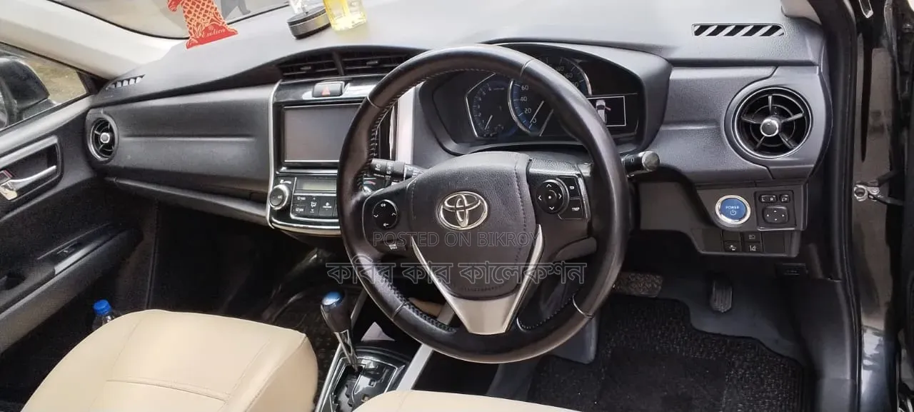 Toyota Premio 2012 Maroon