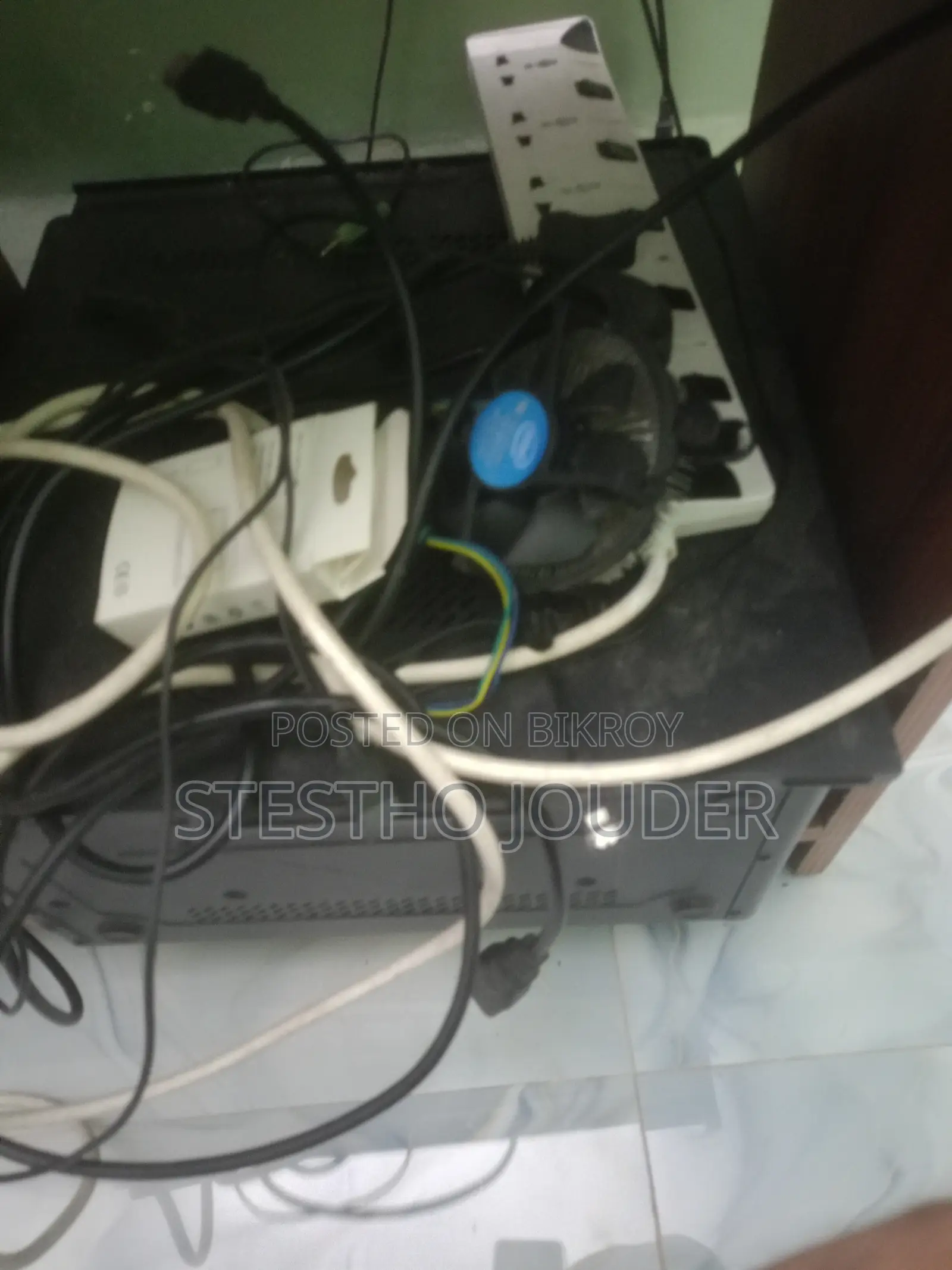 Desktop Computer 8GB Intel Core i3 HDD 128GB