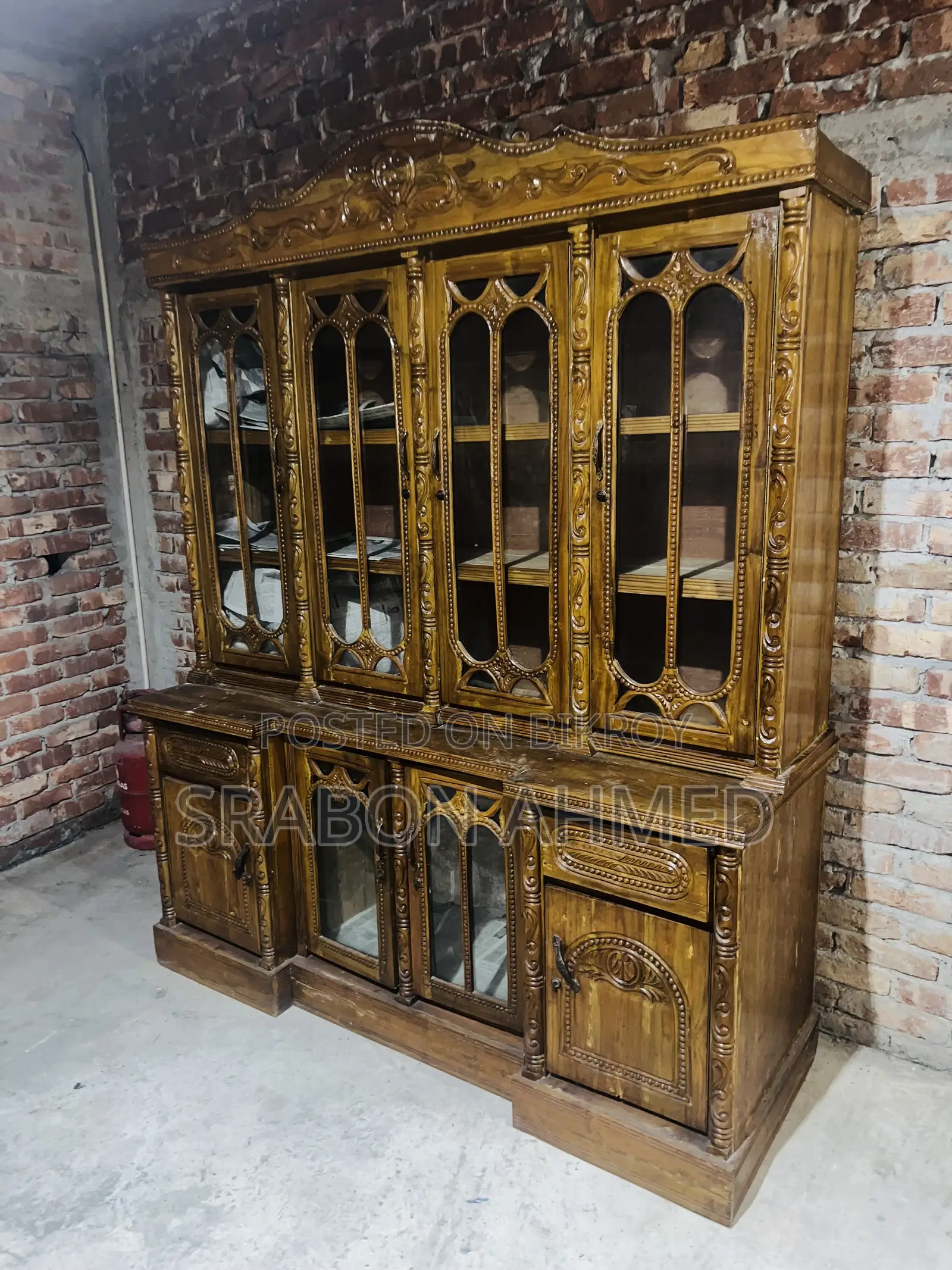 Wall Cabinet