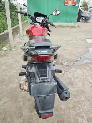হিরো ইগনিটর ২০২২ লাল