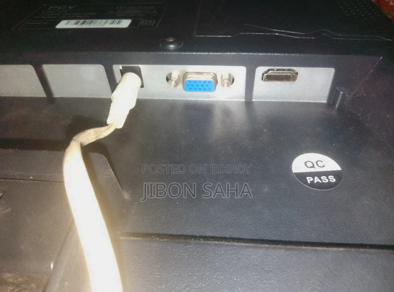 PC Casing and 17inch Monitor