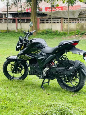 Suzuki Gixxer 2025 Black