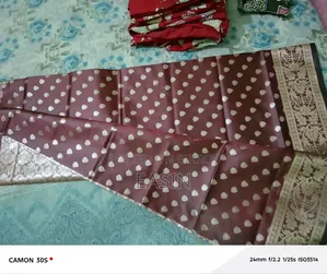 কাতান শাড়ি