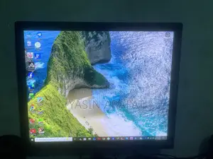 Desktop Computer 8GB AMD Ryzen 3 SSD 128GB