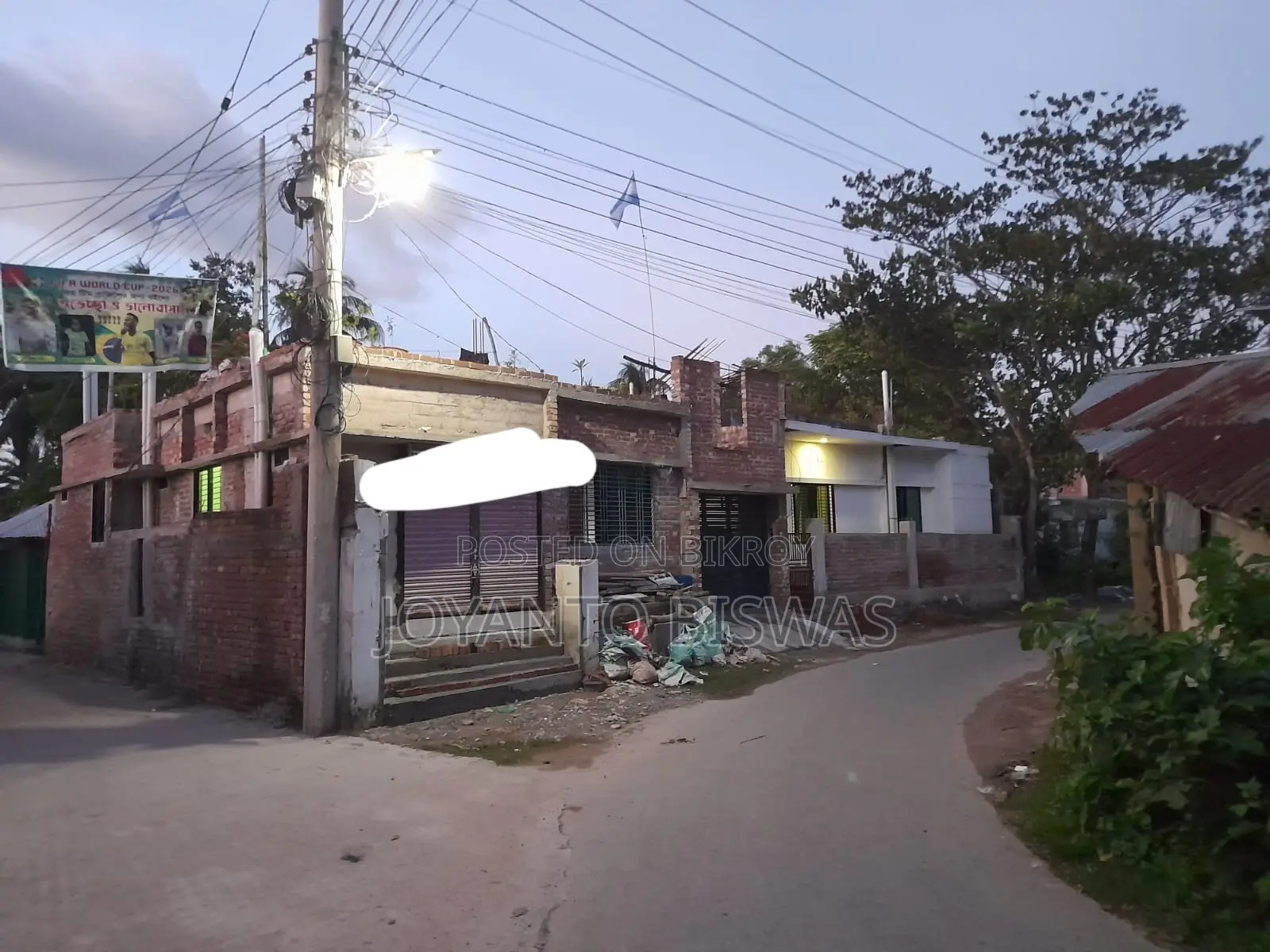 নড়াইল সদরে ৩ বেডরুমের সাজানো বাড়ি বিক্রির জন্য