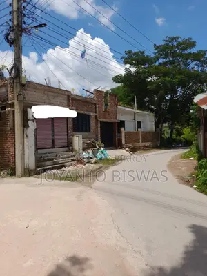 নড়াইল সদরে ৩ বেডরুমের সাজানো বাড়ি বিক্রির জন্য