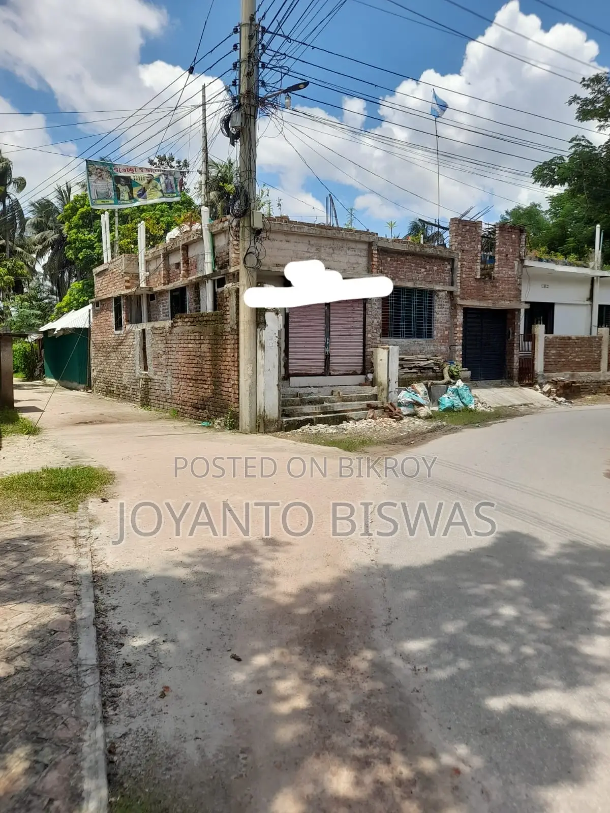 নড়াইল সদরে ৩ বেডরুমের সাজানো বাড়ি বিক্রির জন্য