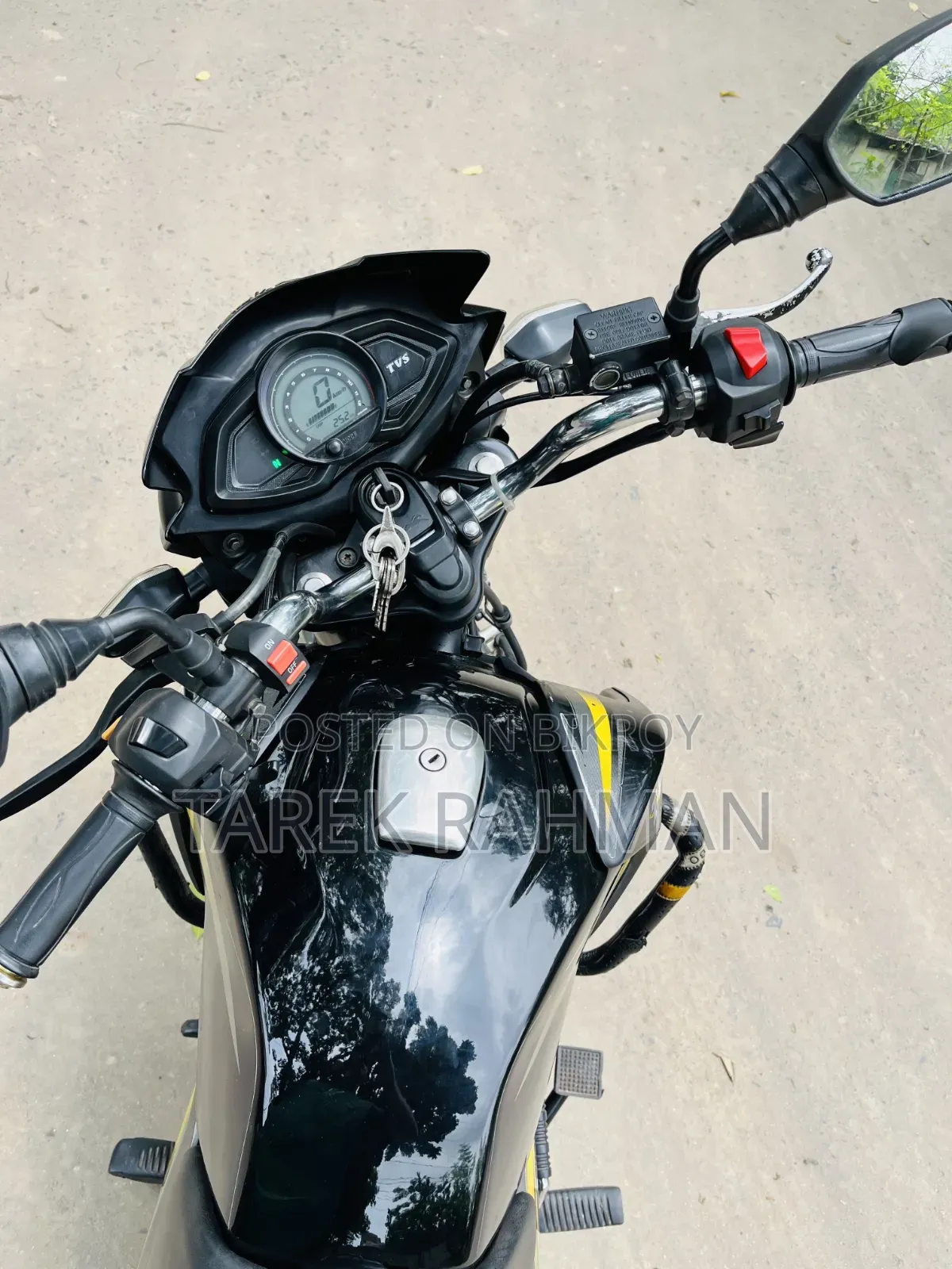 TVS Stryker 125 2022 Yellow