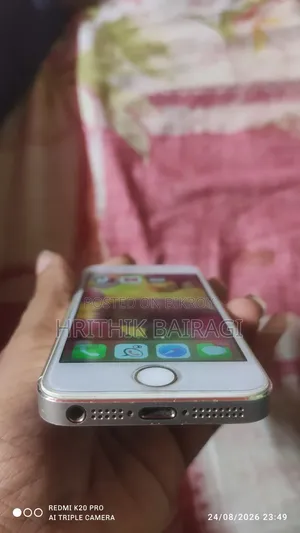 Apple iPhone 5s 16 GB Rose Gold