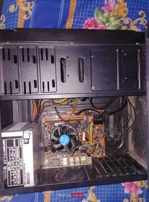 Desktop Computer 4GB Intel SSD 128GB