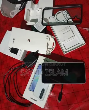 স্যামসাং গ্যালাক্সি এ৩৬ ২৫৬ জিবি হোয়াইট
