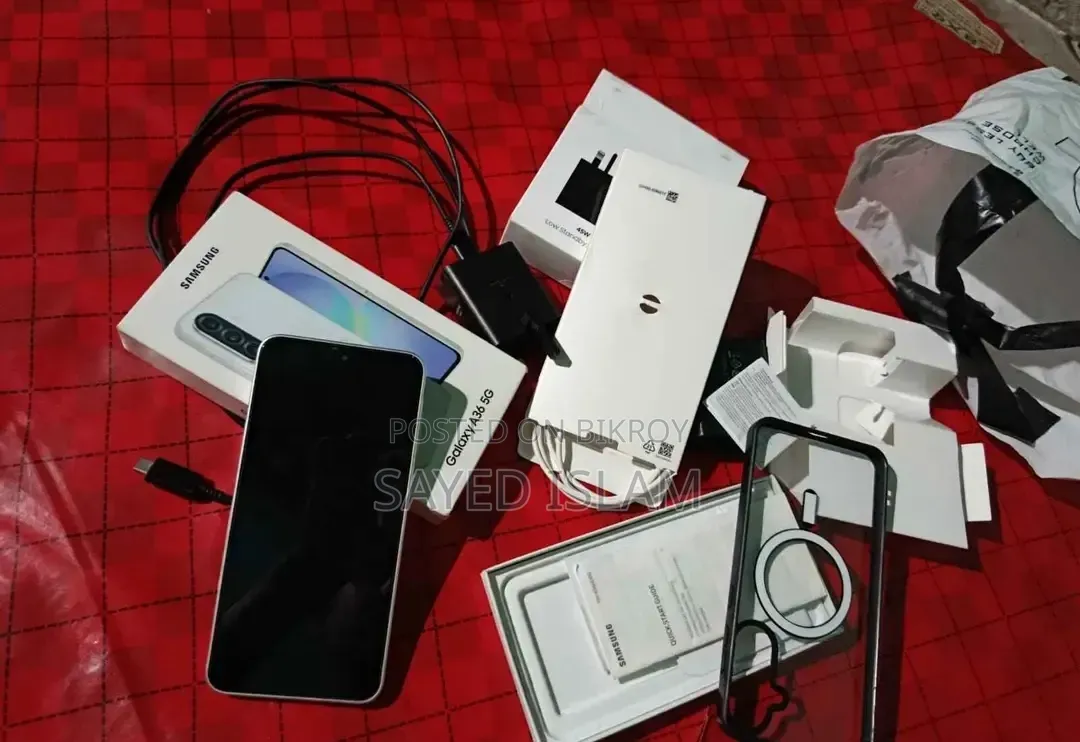 স্যামসাং গ্যালাক্সি এ৩৬ ২৫৬ জিবি হোয়াইট
