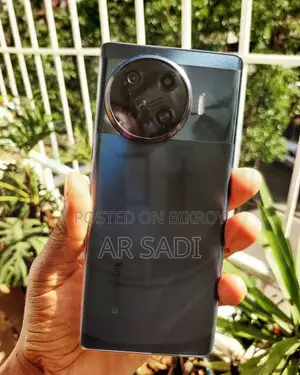 Tecno Spark 20 Pro Plus 256 GB Black