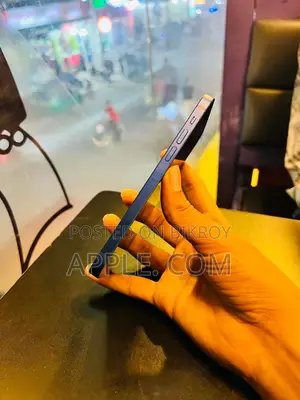 Apple iPhone 12 64 GB Blue
