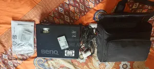 প্রজেক্টর বেনকিউ এমপি৬১০