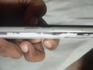 স্যামসাং গ্যালাক্সি এ৫০ ৬৪ জিবি হোয়াইট