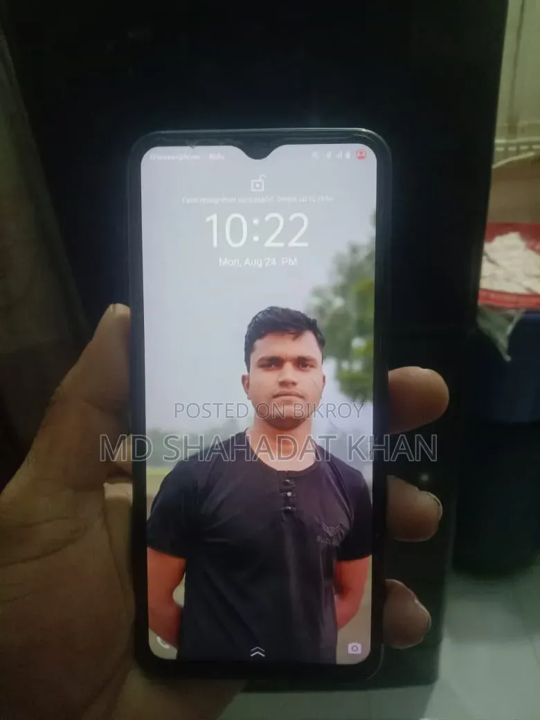 Vivo Y21 128 GB Purple