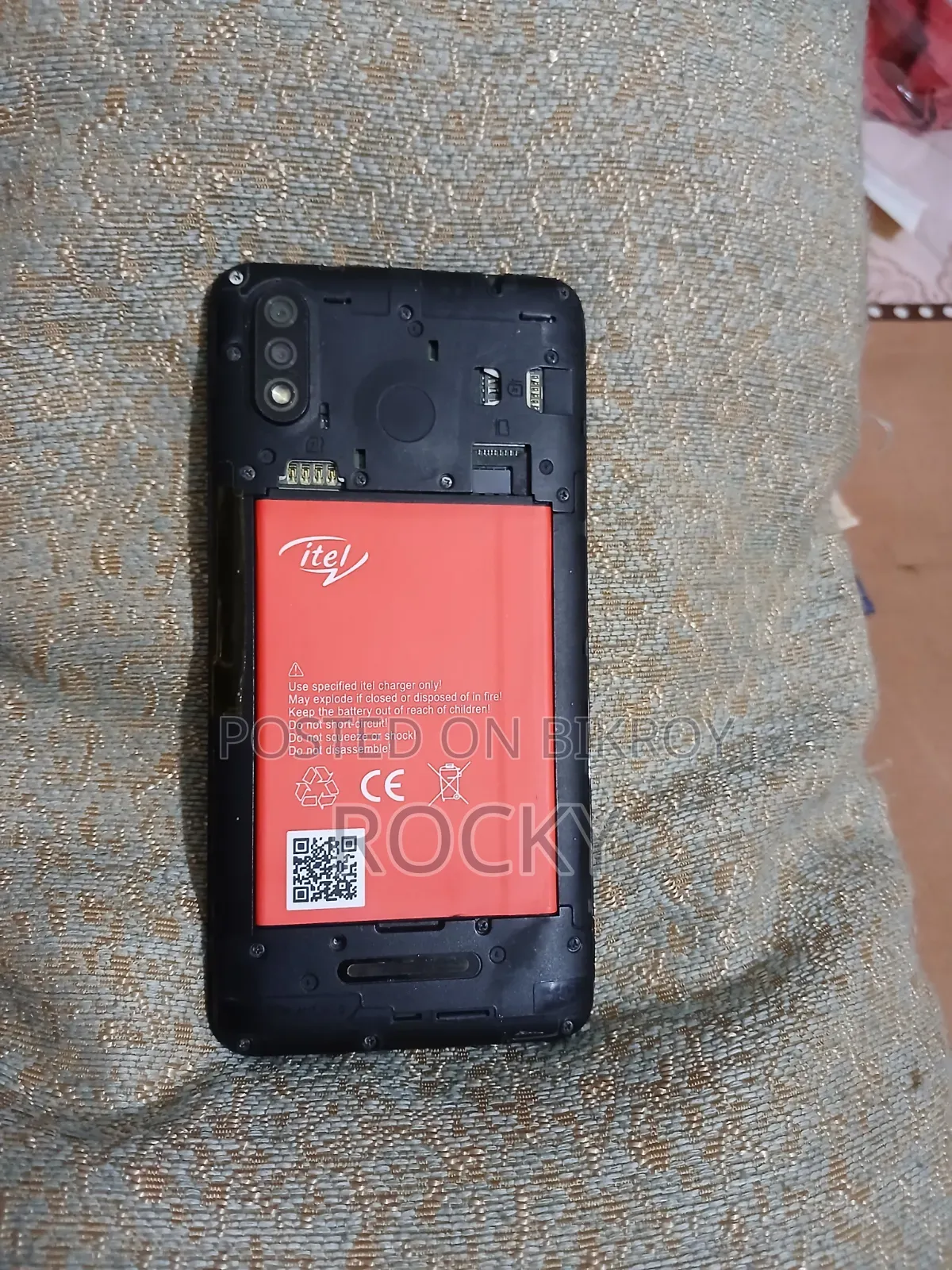 Walton 16 GB Black