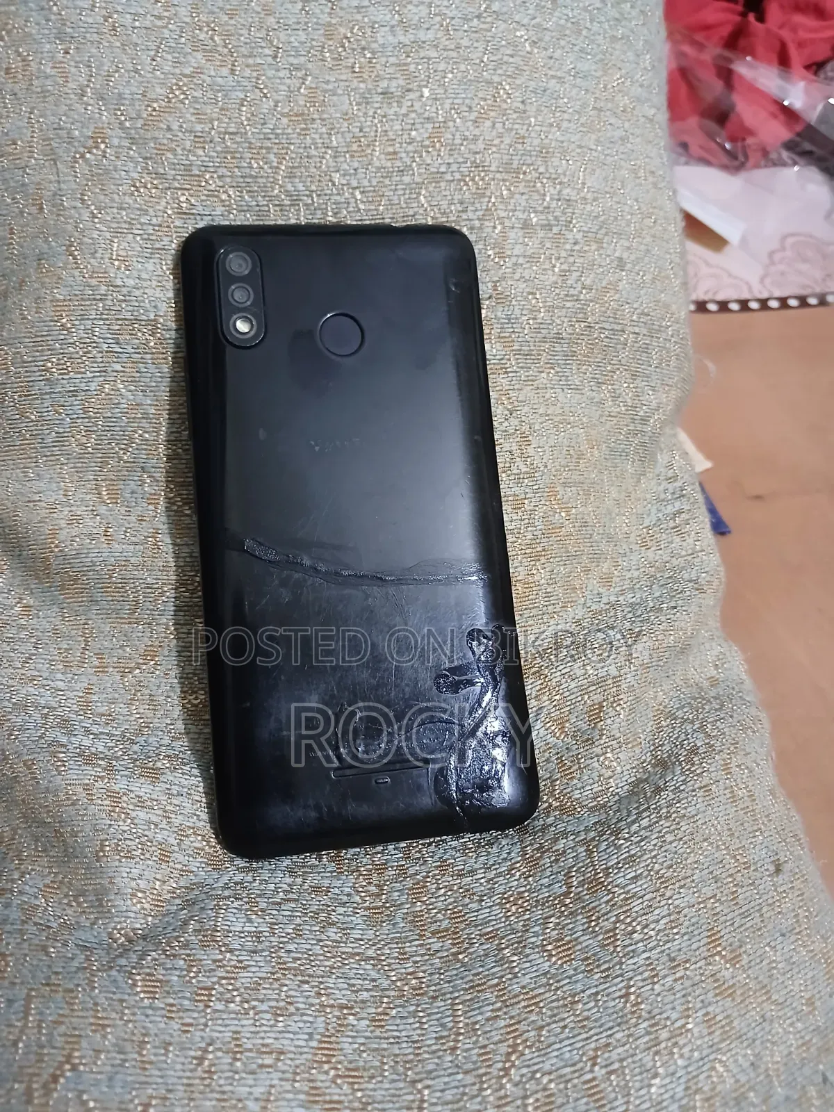 Walton 16 GB Black