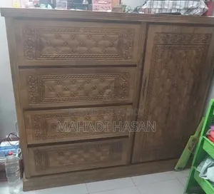 ফার্নিচার ওয়ার্ডরোব