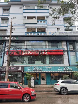 Space for Office at Lakeside