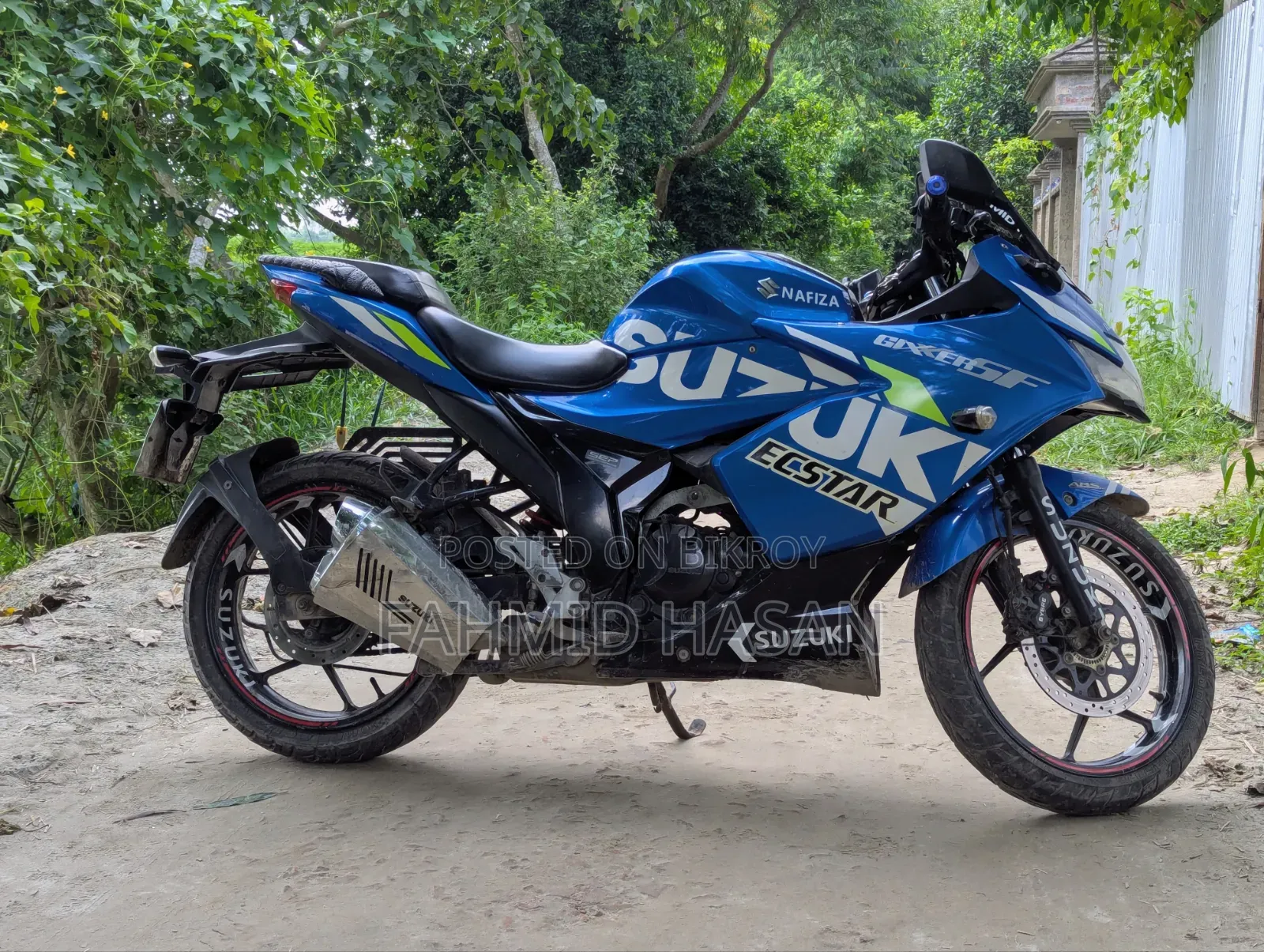 সুজুকি জিক্সার এসএফ ২০২১ নীল