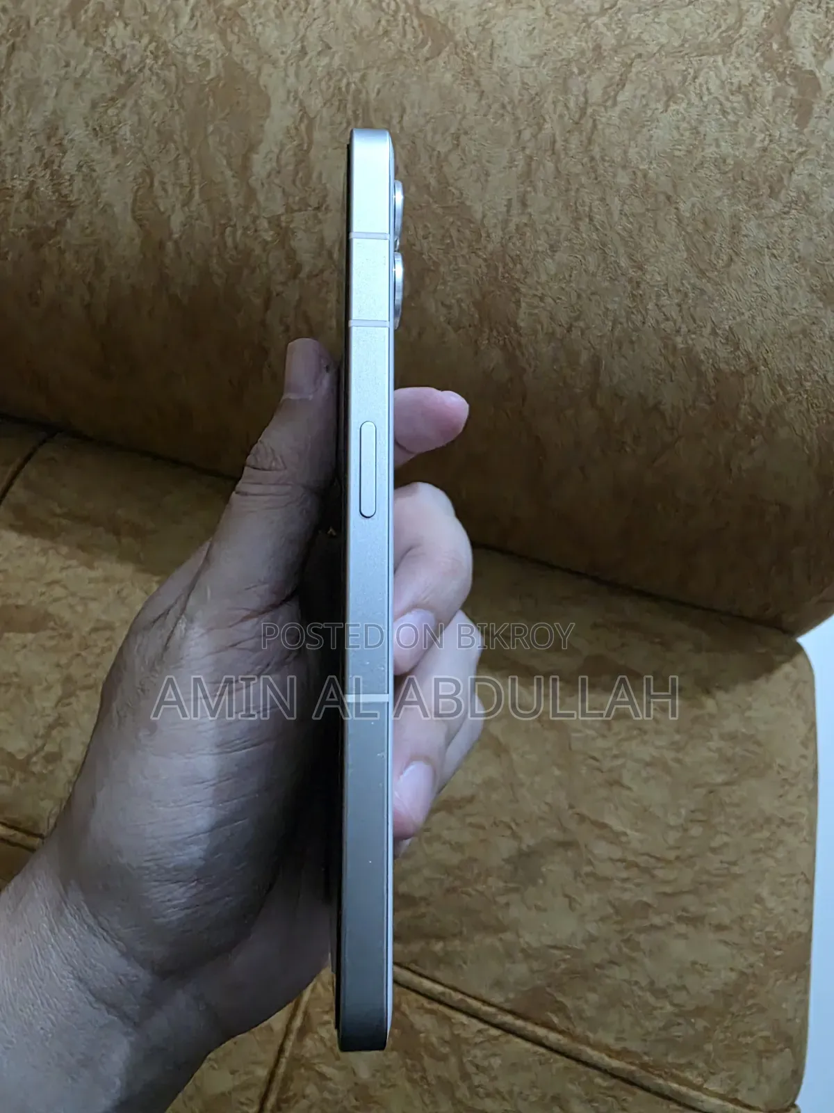 নতুন নাথিং ফোন ২ ২৫৬ জিবি হোয়াইট