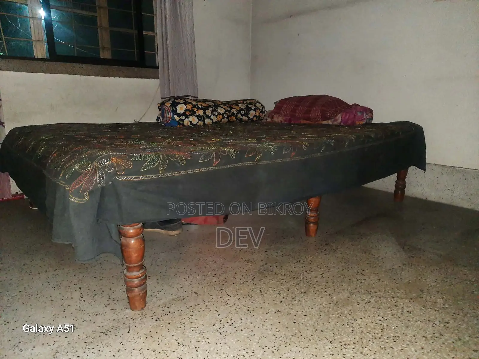 ১০০ % কেরোসিন কাঠের খাট (যাদের ব্যাক পেইন আছে) খুব শক্ত খুলনা থেকে