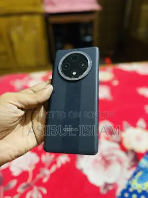 Oppo F27 256 GB Black
