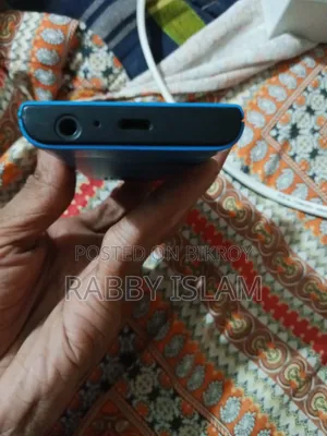 সিম্ফোনি এম৫০ নীল