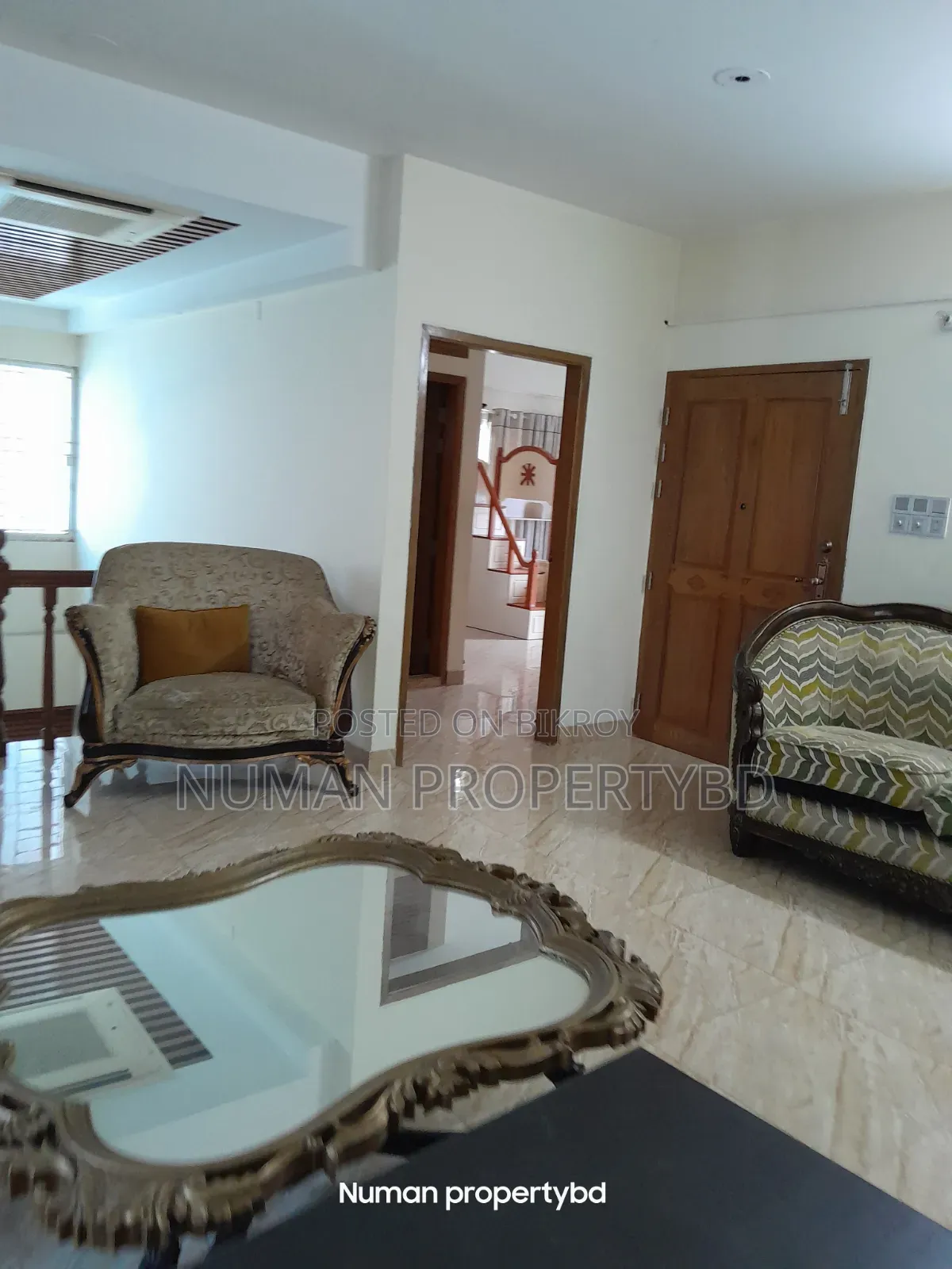 Furnished 4-Bedroom Apartment in Numan Property Bd, Basundhara for rent