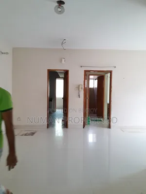 3-bedroom Apartment in Numan Property Bd, Basundhara for rent