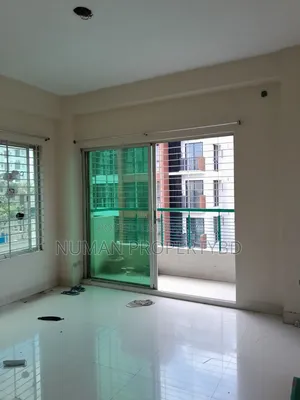 3-bedroom Apartment in Numan Property Bd, Basundhara for rent